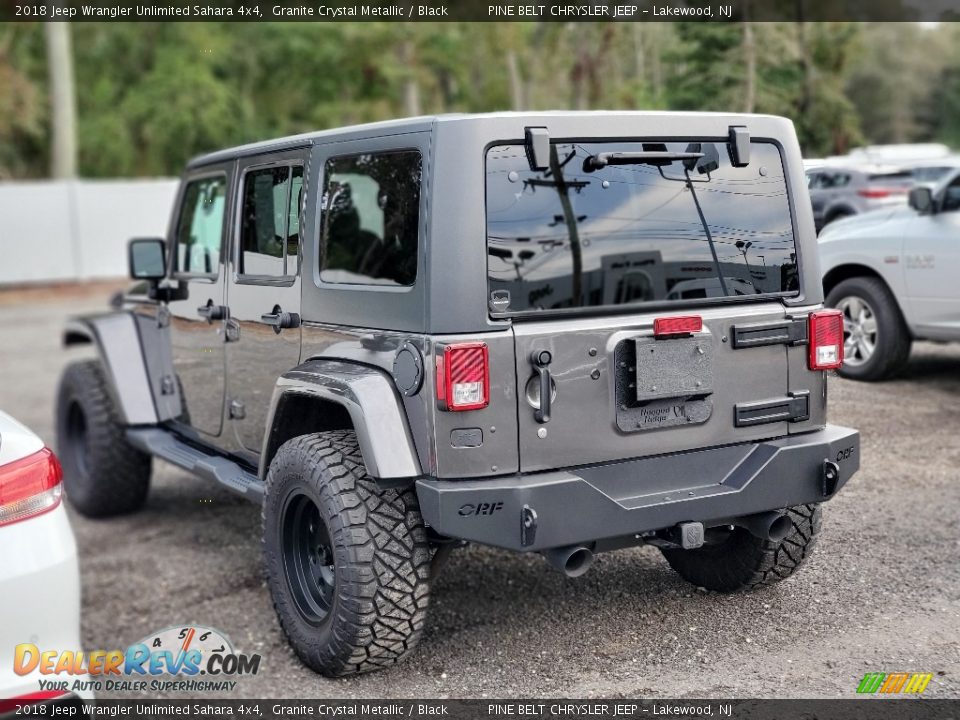 2018 Jeep Wrangler Unlimited Sahara 4x4 Granite Crystal Metallic / Black Photo #5