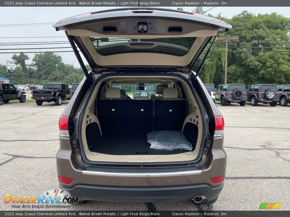 2020 Jeep Grand Cherokee Limited 4x4 Walnut Brown Metallic / Light Frost Beige/Black Photo #11