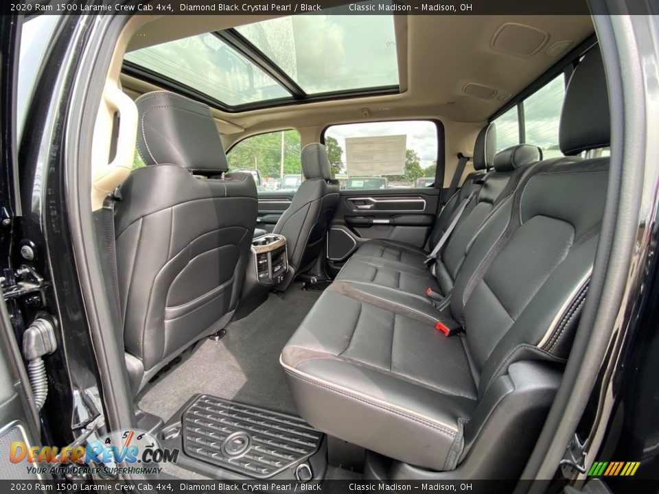 2020 Ram 1500 Laramie Crew Cab 4x4 Diamond Black Crystal Pearl / Black Photo #3
