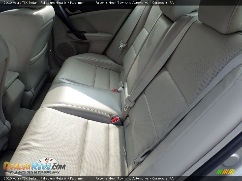 2010 Acura TSX Sedan Palladium Metallic / Parchment Photo #17