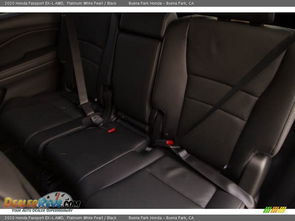 2020 Honda Passport EX-L AWD Platinum White Pearl / Black Photo #26