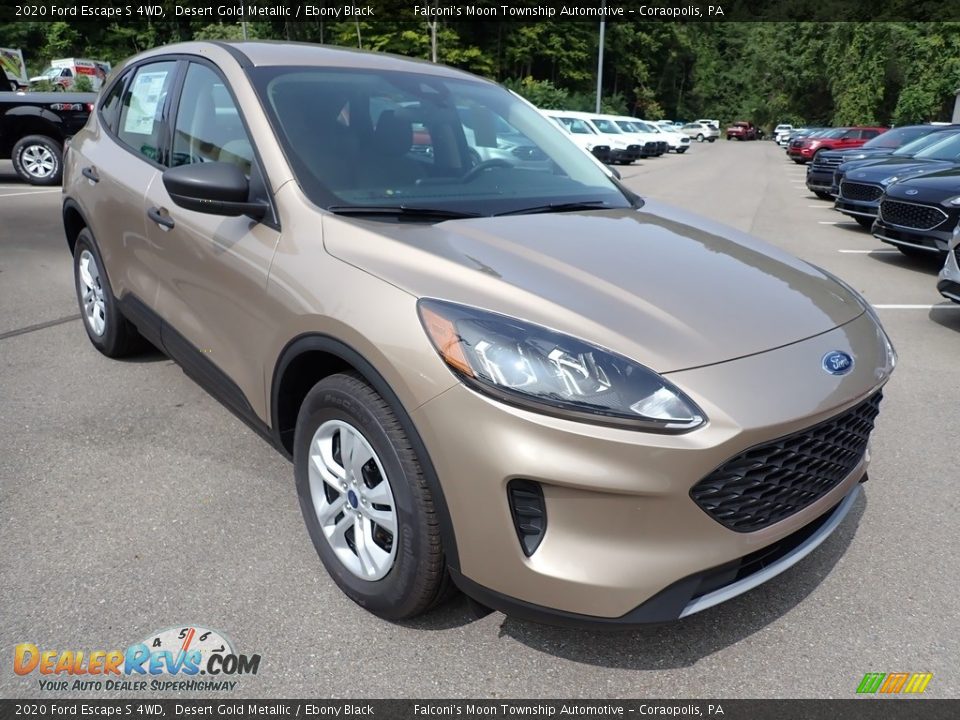 Front 3/4 View of 2020 Ford Escape S 4WD Photo #3
