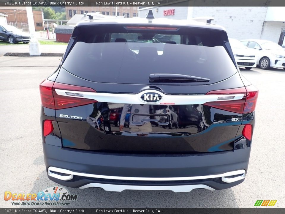 2021 Kia Seltos EX AWD Black Cherry / Black Photo #8