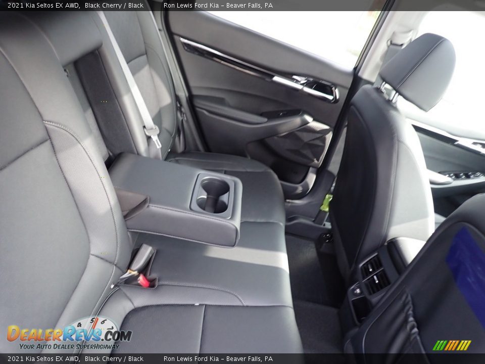 Rear Seat of 2021 Kia Seltos EX AWD Photo #9