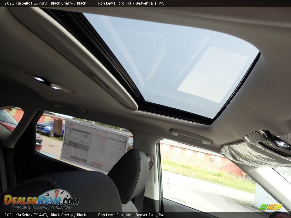 2021 Kia Seltos EX AWD Black Cherry / Black Photo #12