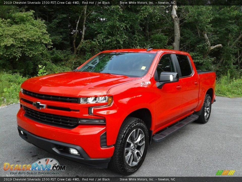 Red Hot 2019 Chevrolet Silverado 1500 RST Crew Cab 4WD Photo #2