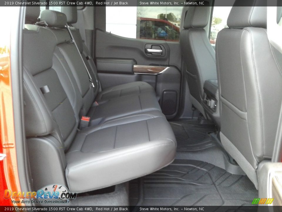 Rear Seat of 2019 Chevrolet Silverado 1500 RST Crew Cab 4WD Photo #18