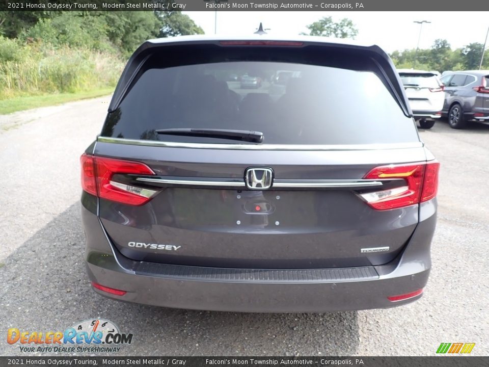 2021 Honda Odyssey Touring Modern Steel Metallic / Gray Photo #4