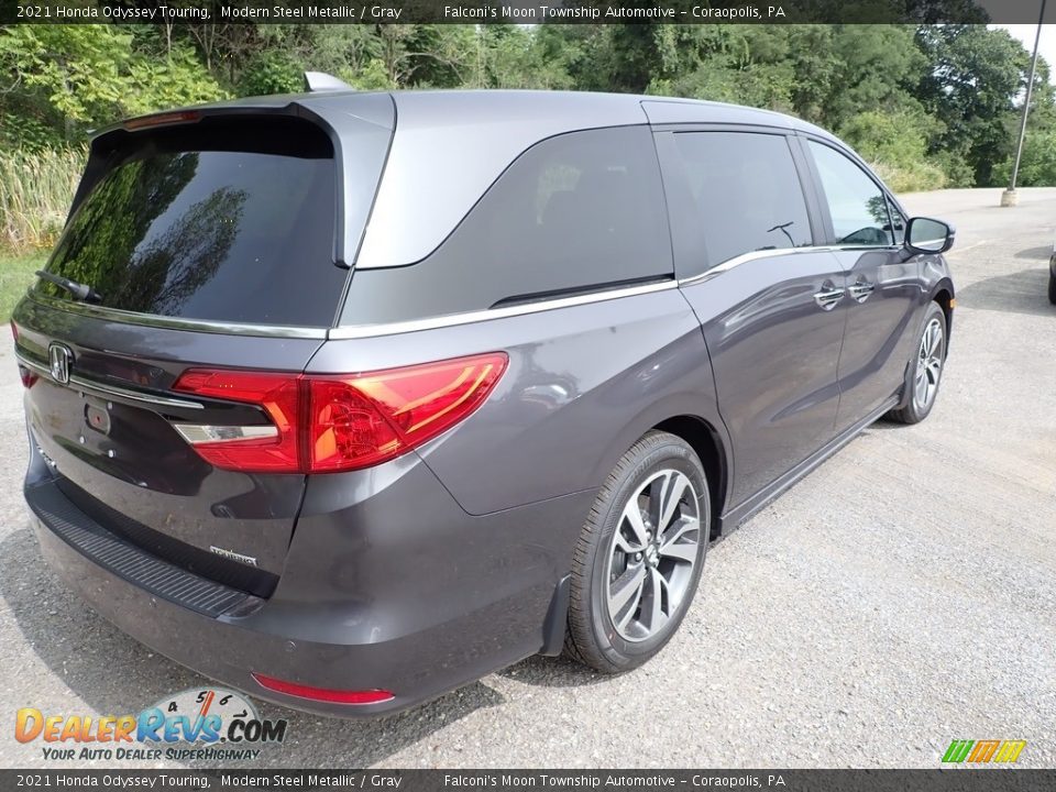 2021 Honda Odyssey Touring Modern Steel Metallic / Gray Photo #5