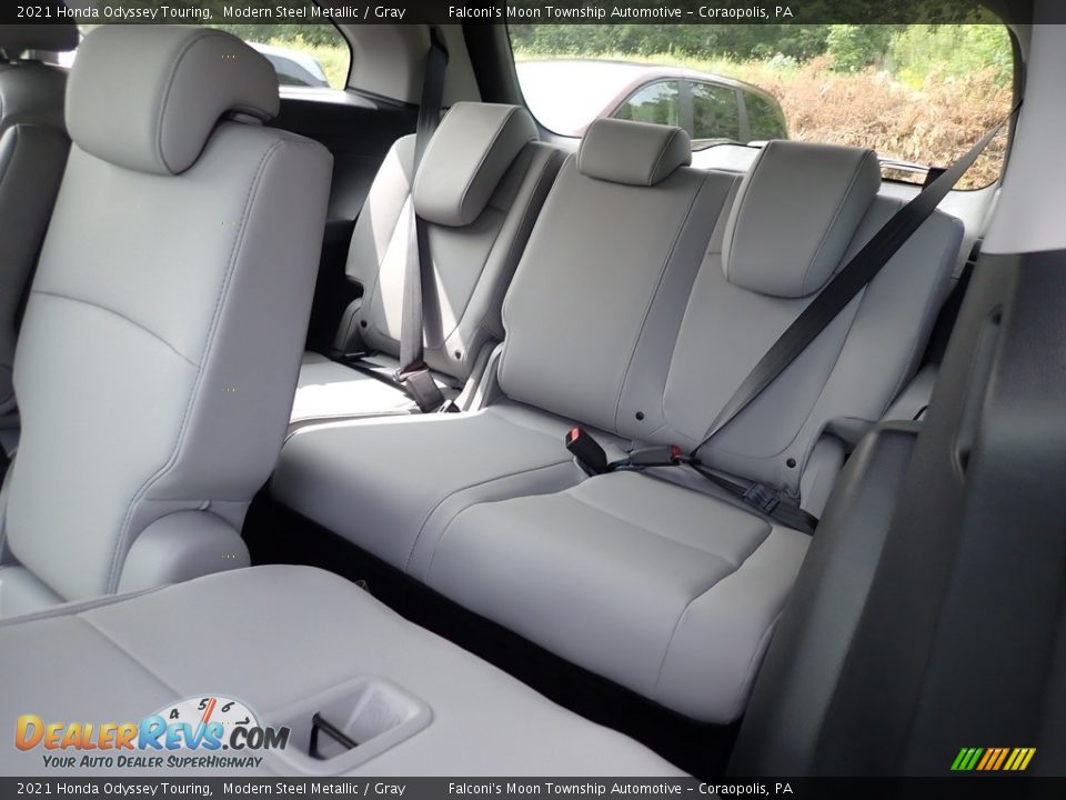 2021 Honda Odyssey Touring Modern Steel Metallic / Gray Photo #10