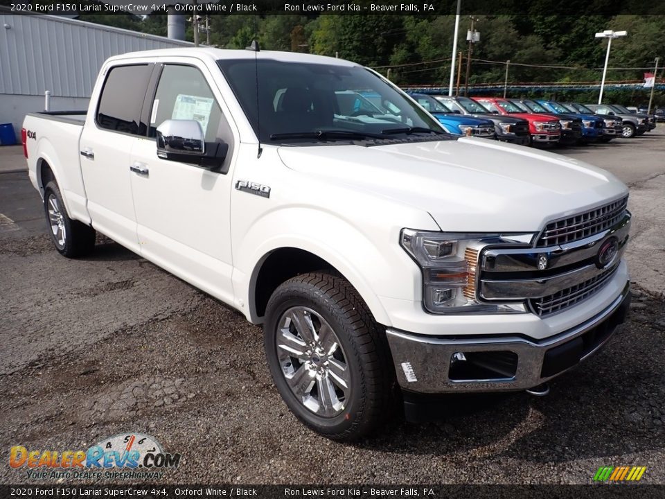 Front 3/4 View of 2020 Ford F150 Lariat SuperCrew 4x4 Photo #3