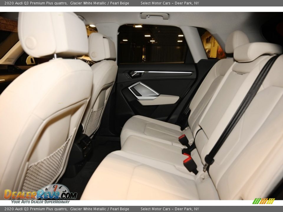 2020 Audi Q3 Premium Plus quattro Glacier White Metallic / Pearl Beige Photo #16