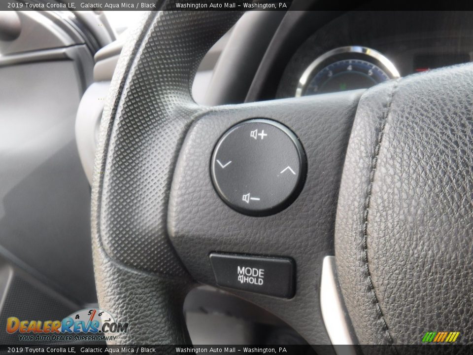 2019 Toyota Corolla LE Galactic Aqua Mica / Black Photo #6