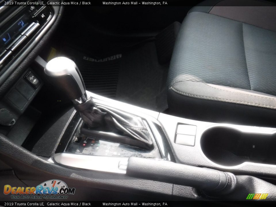 2019 Toyota Corolla LE Galactic Aqua Mica / Black Photo #19