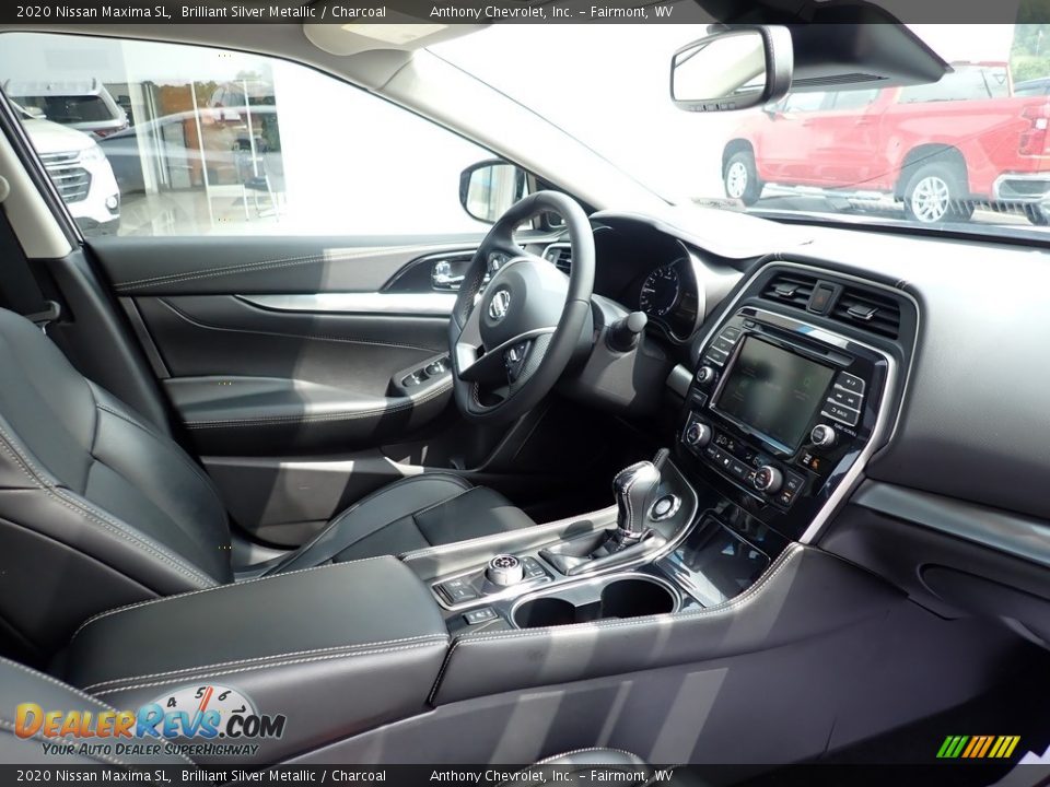 Dashboard of 2020 Nissan Maxima SL Photo #10