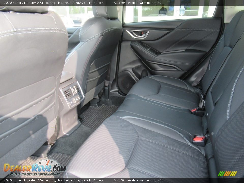 2020 Subaru Forester 2.5i Touring Magnetite Gray Metallic / Black Photo #10