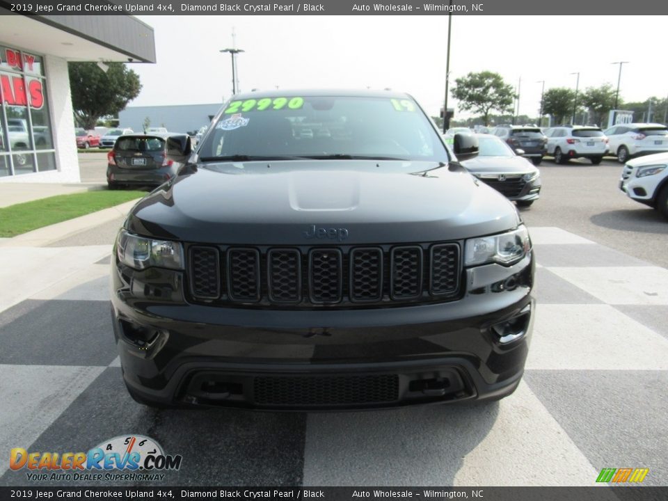 2019 Jeep Grand Cherokee Upland 4x4 Diamond Black Crystal Pearl / Black Photo #2