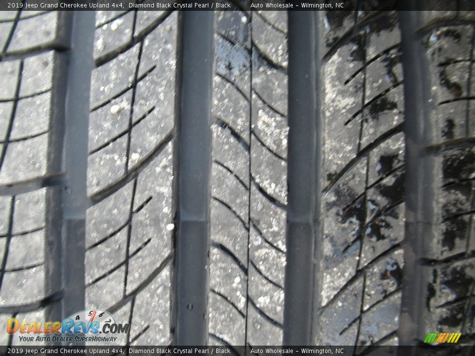 2019 Jeep Grand Cherokee Upland 4x4 Diamond Black Crystal Pearl / Black Photo #8