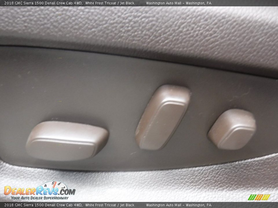 2018 GMC Sierra 1500 Denali Crew Cab 4WD White Frost Tricoat / Jet Black Photo #32