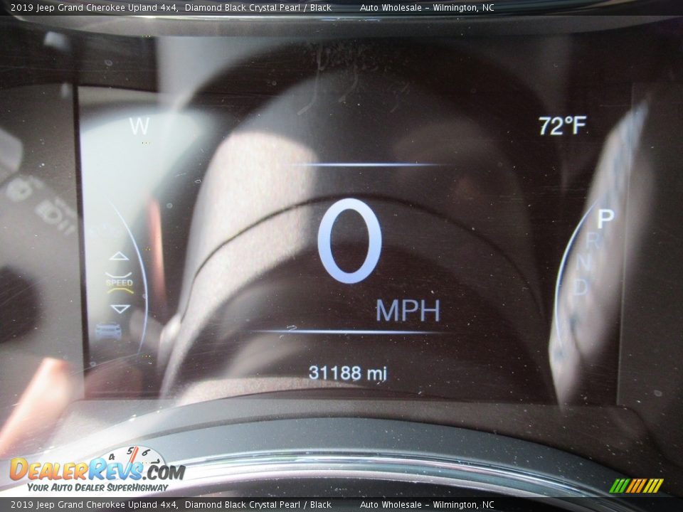 2019 Jeep Grand Cherokee Upland 4x4 Diamond Black Crystal Pearl / Black Photo #15