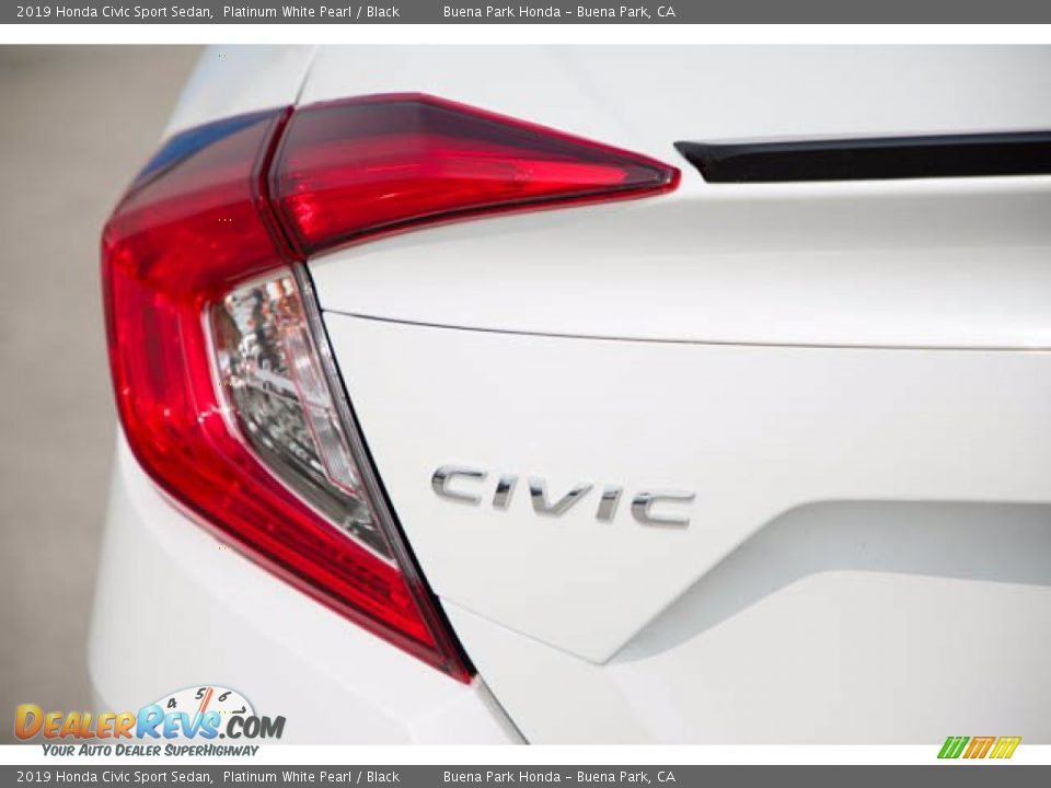 2019 Honda Civic Sport Sedan Platinum White Pearl / Black Photo #10