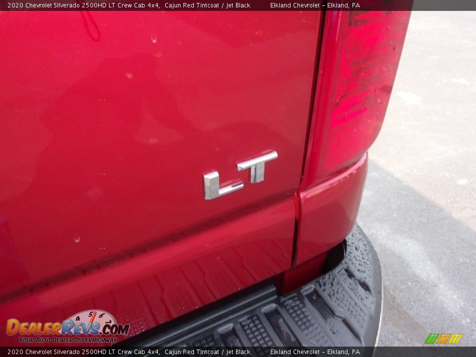 2020 Chevrolet Silverado 2500HD LT Crew Cab 4x4 Cajun Red Tintcoat / Jet Black Photo #9