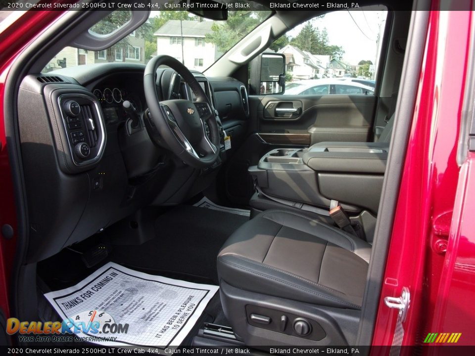 2020 Chevrolet Silverado 2500HD LT Crew Cab 4x4 Cajun Red Tintcoat / Jet Black Photo #22