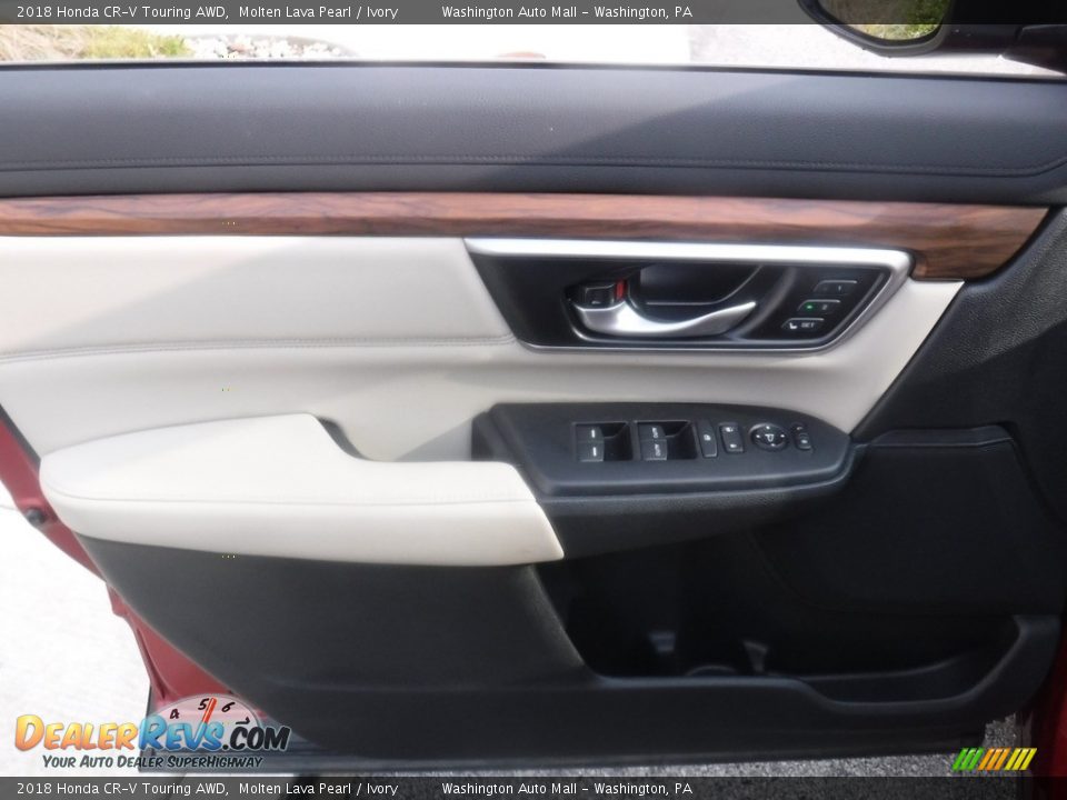 2018 Honda CR-V Touring AWD Molten Lava Pearl / Ivory Photo #19