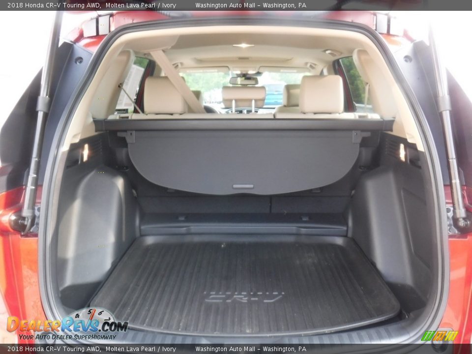 2018 Honda CR-V Touring AWD Molten Lava Pearl / Ivory Photo #27