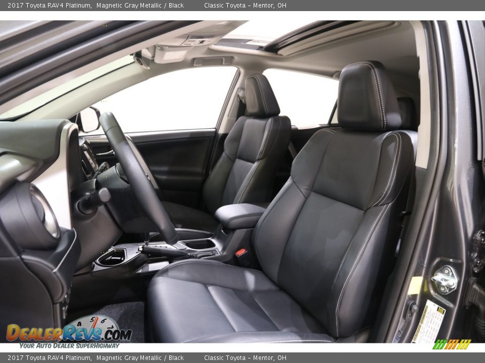 2017 Toyota RAV4 Platinum Magnetic Gray Metallic / Black Photo #5