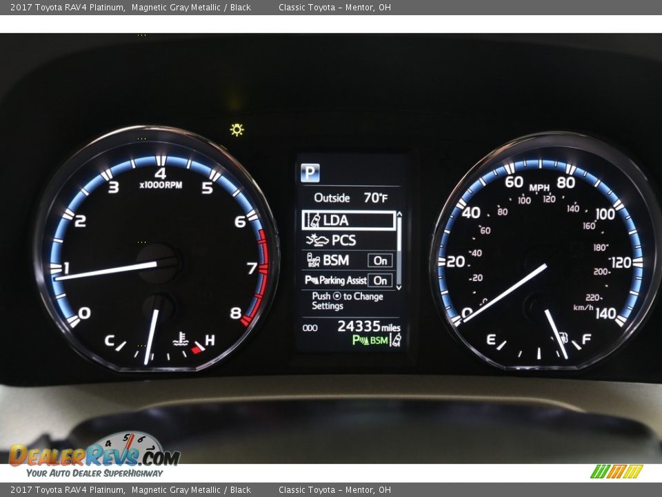 2017 Toyota RAV4 Platinum Magnetic Gray Metallic / Black Photo #7