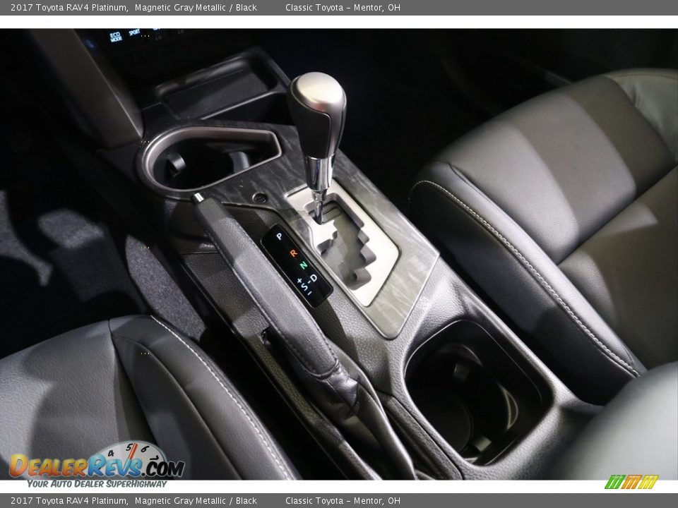 2017 Toyota RAV4 Platinum Magnetic Gray Metallic / Black Photo #12