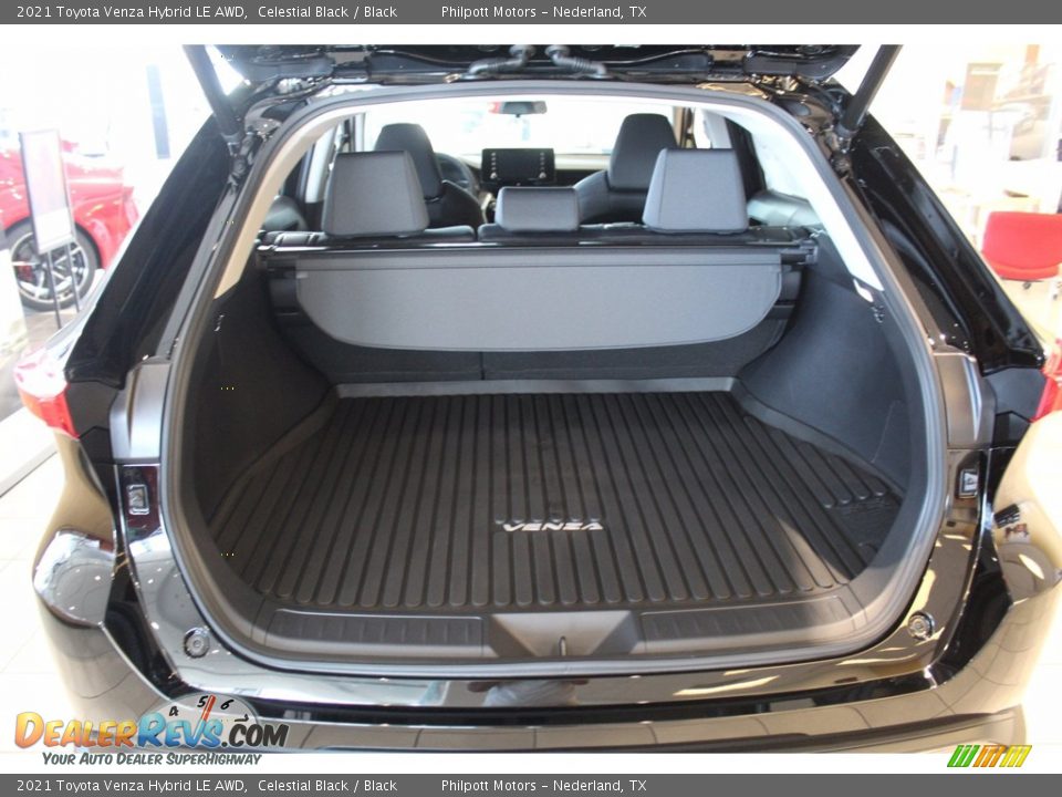 2021 Toyota Venza Hybrid LE AWD Trunk Photo #14