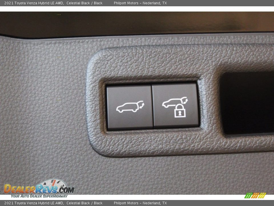 2021 Toyota Venza Hybrid LE AWD Celestial Black / Black Photo #15