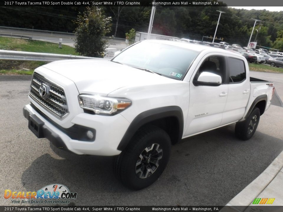 2017 Toyota Tacoma TRD Sport Double Cab 4x4 Super White / TRD Graphite Photo #12