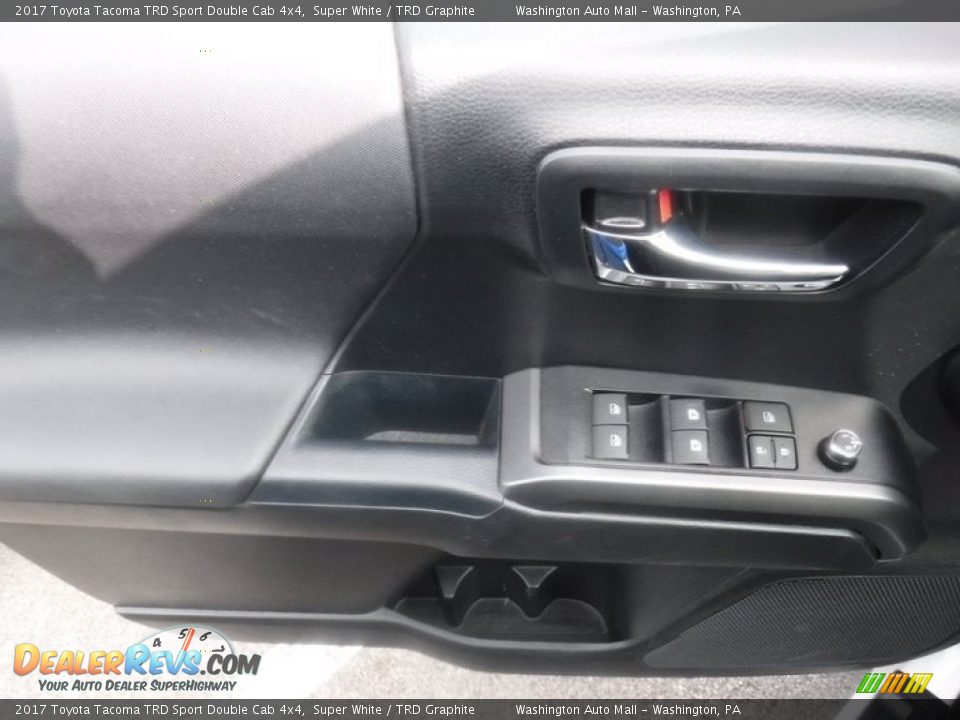 2017 Toyota Tacoma TRD Sport Double Cab 4x4 Super White / TRD Graphite Photo #20