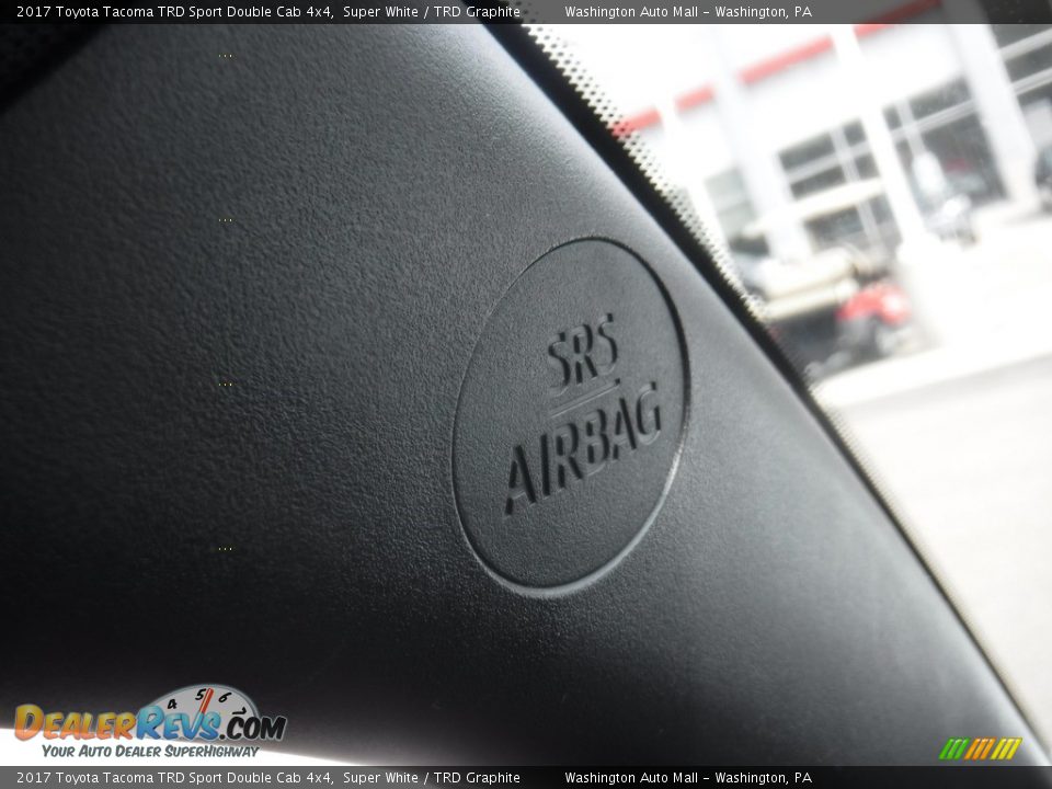 2017 Toyota Tacoma TRD Sport Double Cab 4x4 Super White / TRD Graphite Photo #26