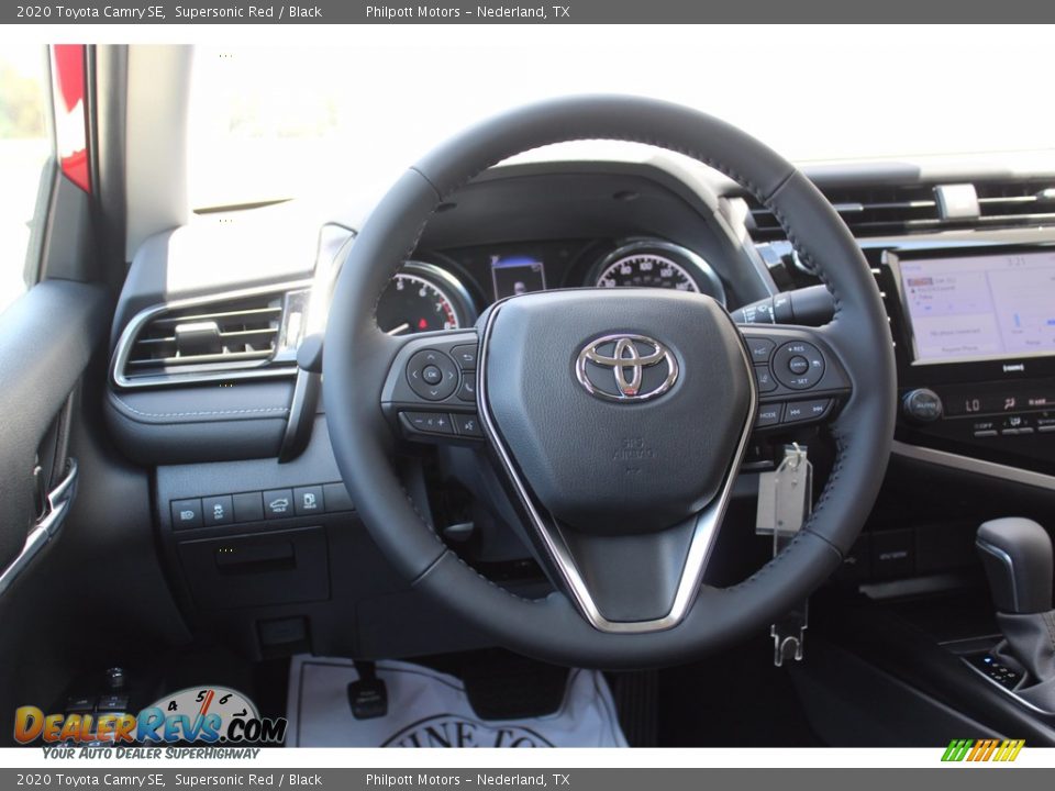 2020 Toyota Camry SE Supersonic Red / Black Photo #21