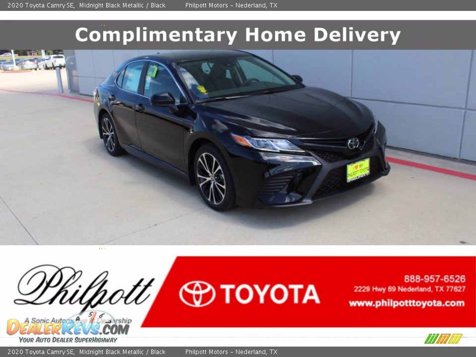 2020 Toyota Camry SE Midnight Black Metallic / Black Photo #1