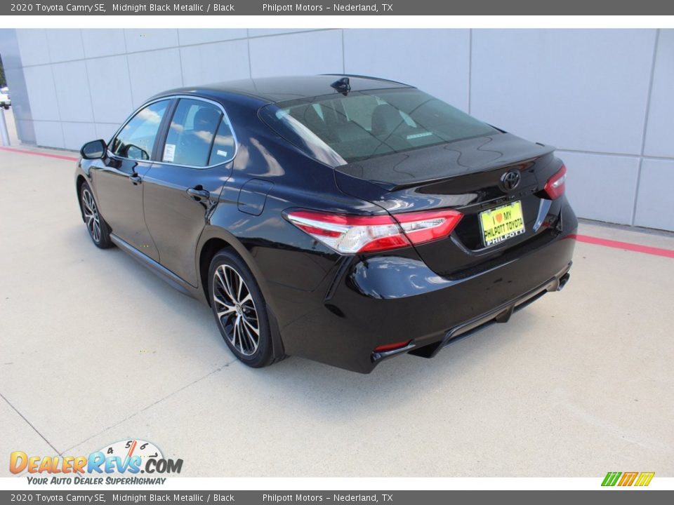 2020 Toyota Camry SE Midnight Black Metallic / Black Photo #6