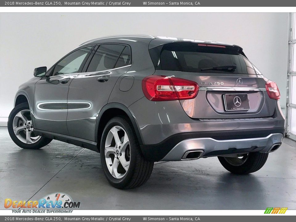 2018 Mercedes-Benz GLA 250 Mountain Grey Metallic / Crystal Grey Photo #10