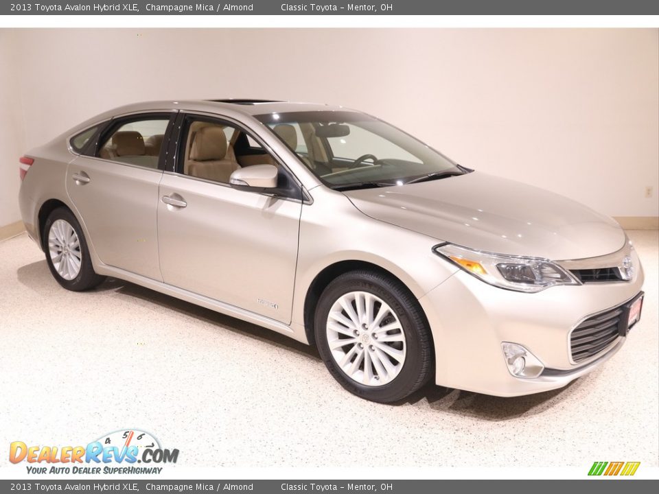 2013 Toyota Avalon Hybrid XLE Champagne Mica / Almond Photo #1