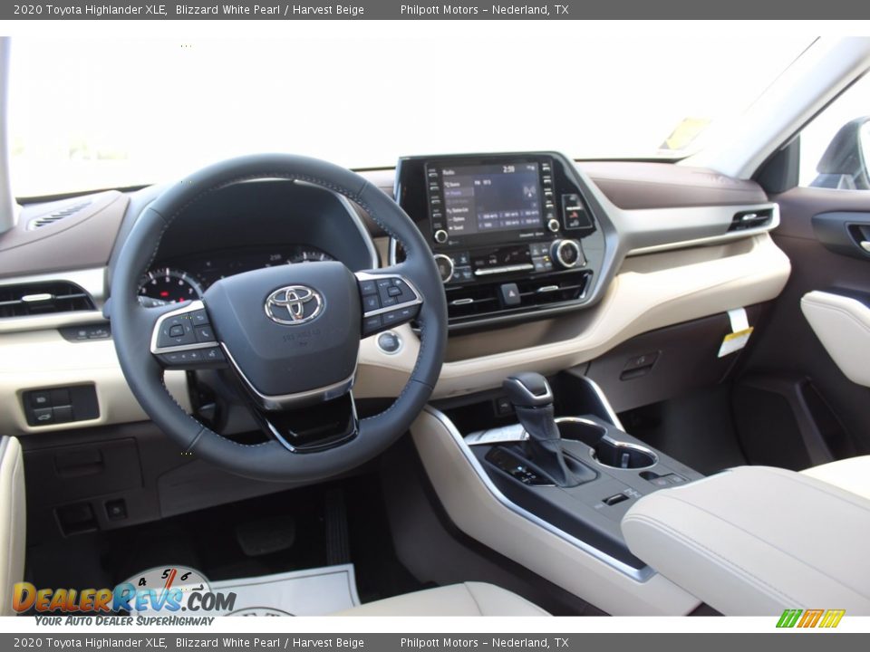 2020 Toyota Highlander XLE Blizzard White Pearl / Harvest Beige Photo #20