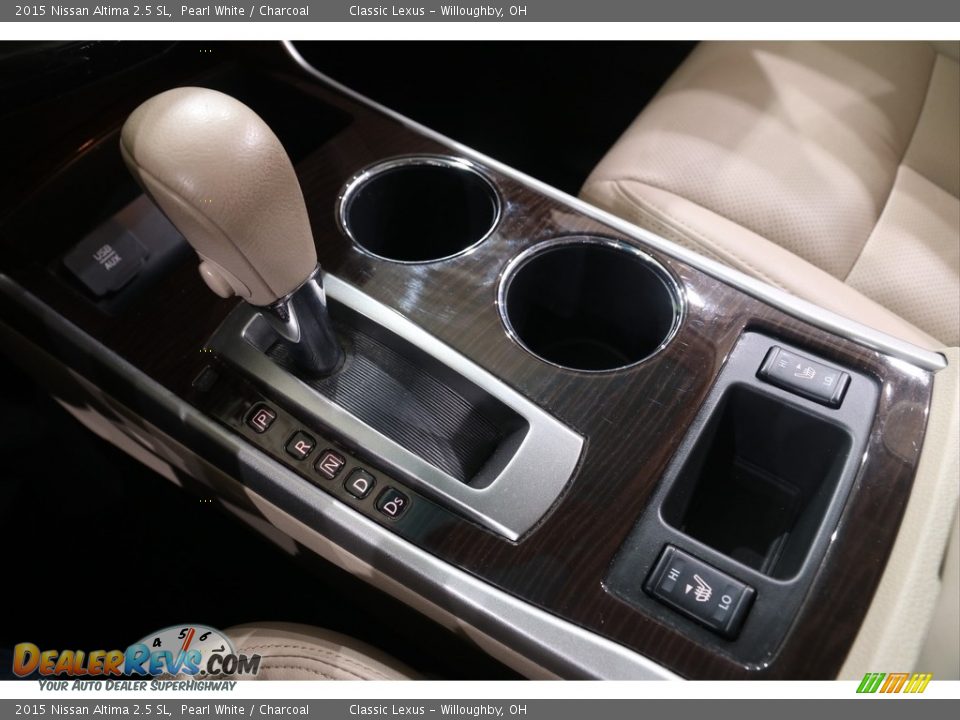 2015 Nissan Altima 2.5 SL Pearl White / Charcoal Photo #17