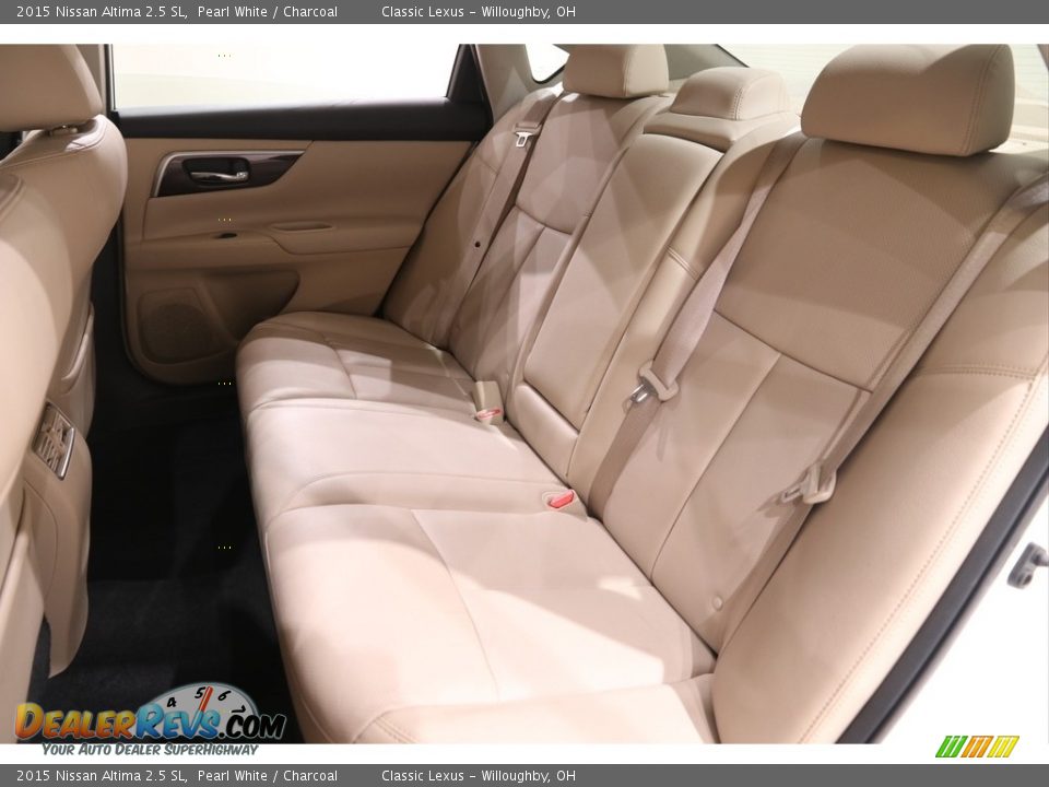 2015 Nissan Altima 2.5 SL Pearl White / Charcoal Photo #20