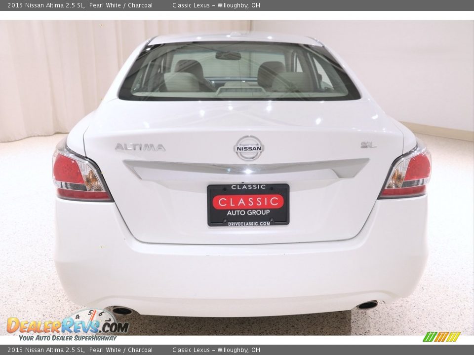 2015 Nissan Altima 2.5 SL Pearl White / Charcoal Photo #22