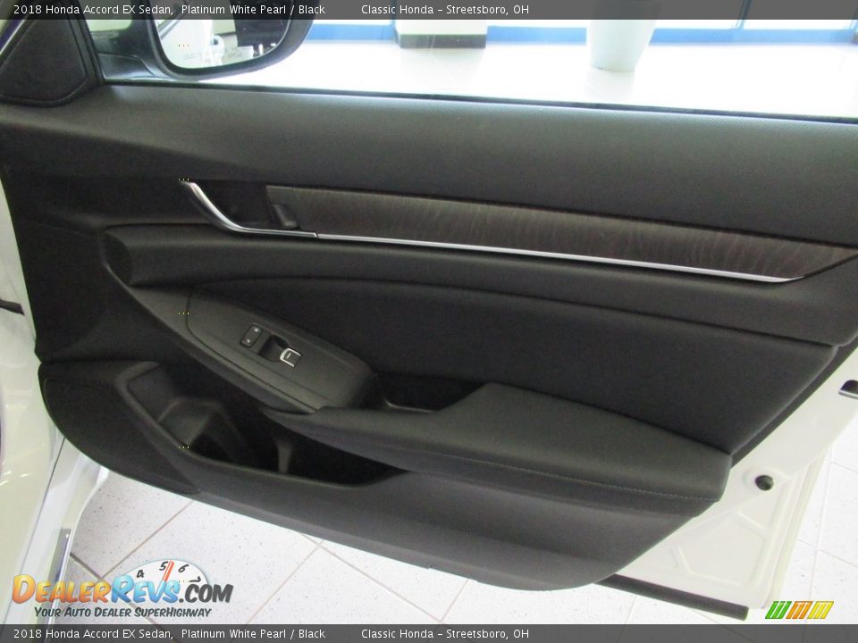 2018 Honda Accord EX Sedan Platinum White Pearl / Black Photo #14