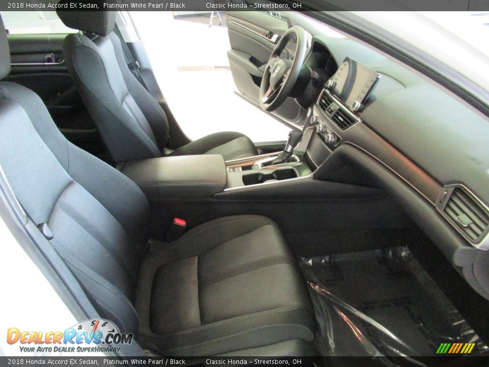 2018 Honda Accord EX Sedan Platinum White Pearl / Black Photo #16
