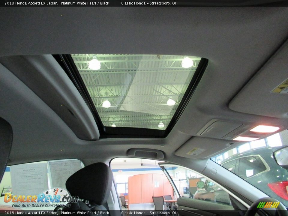 2018 Honda Accord EX Sedan Platinum White Pearl / Black Photo #17