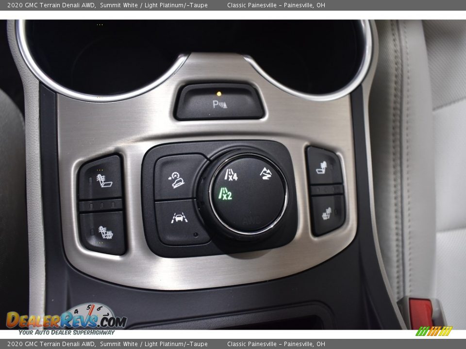 Controls of 2020 GMC Terrain Denali AWD Photo #12